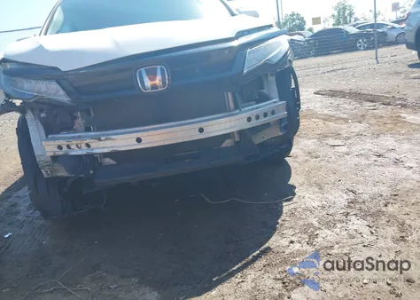 2019 Honda Pilot Touring from USA, damaged, VIN 5FNYF5H60KB004965